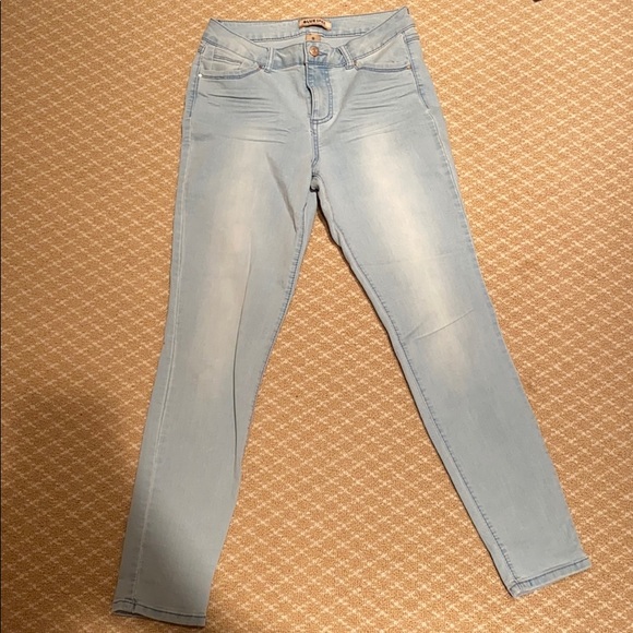 Light wash Blue Spice jeans - Picture 1 of 2